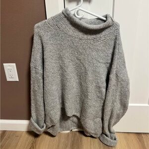 H&M sweater